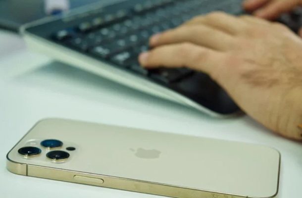 smartphone hon 5 nam tuoi